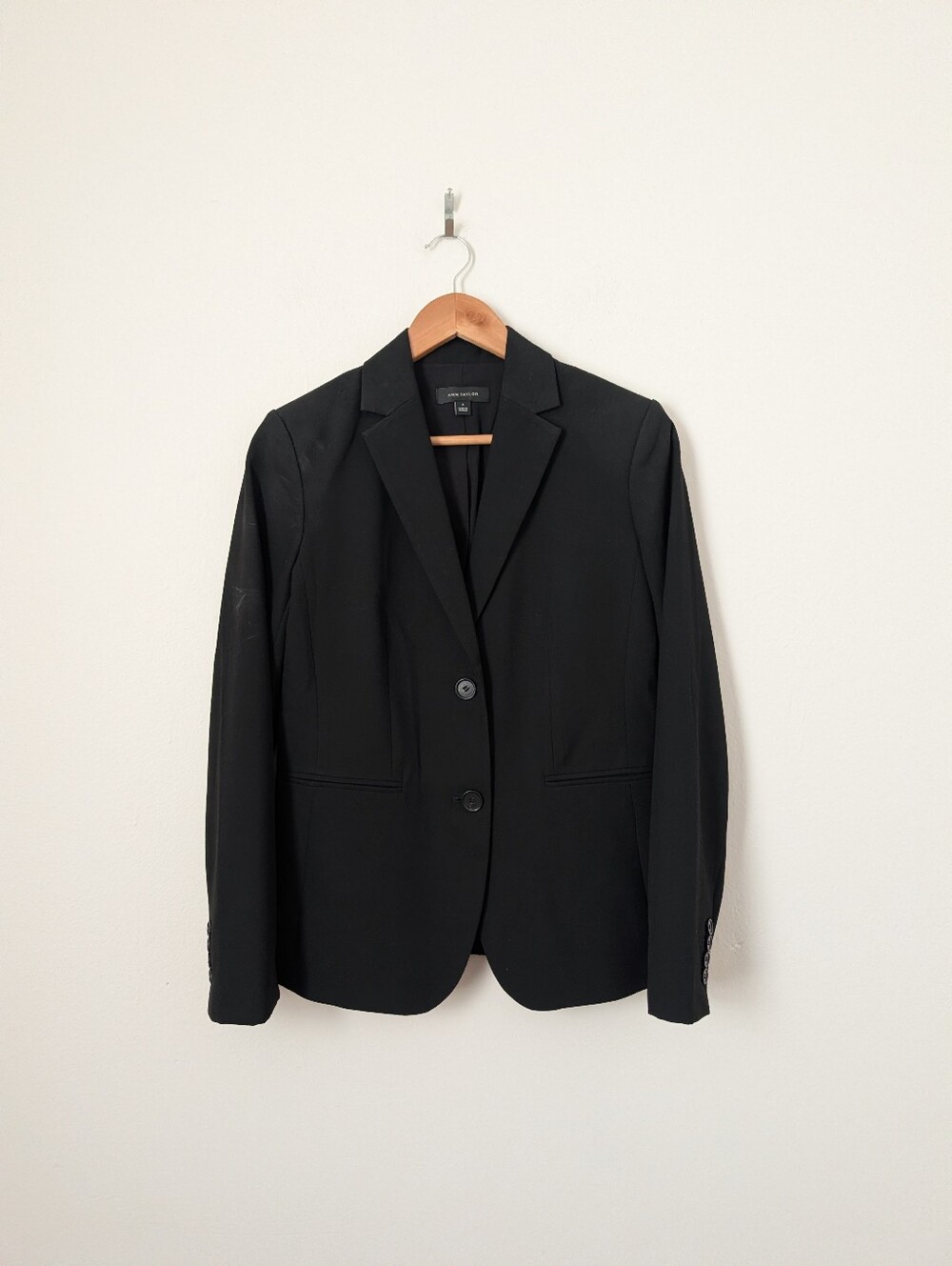 Ann Taylor Black Seasonless Stretch Trouser Notched Two Button Blazer Suit Set